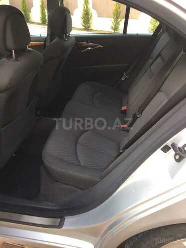Mercedes E 220 2006, 295,000 km - 2.2 l - Bakı