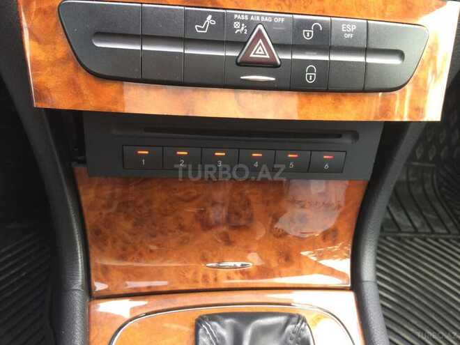 Mercedes E 220 2006, 295,000 km - 2.2 l - Bakı
