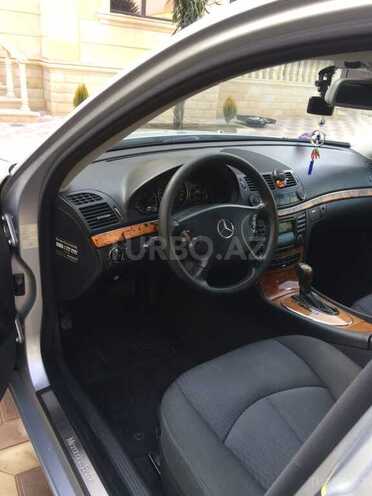 Mercedes E 220 2006, 295,000 km - 2.2 l - Bakı