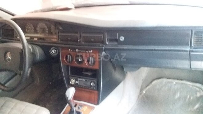 Mercedes 190 1991, 220,000 km - 2.0 l - Bakı