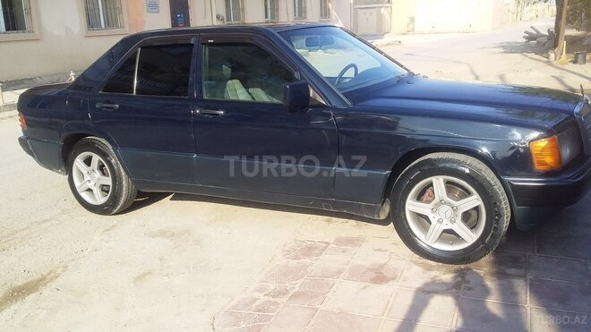 Mercedes 190 1991, 220,000 km - 2.0 l - Bakı