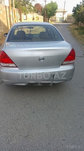 Nissan Sunny 2010, 140,000 km - 1.6 l - Bakı