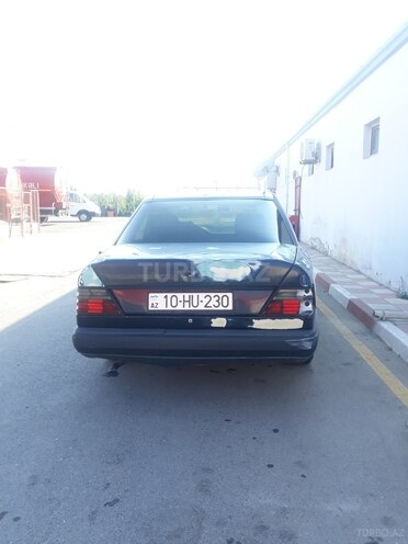 Mercedes C 230 1989, 677,255 km - 2.3 л - Bakı
