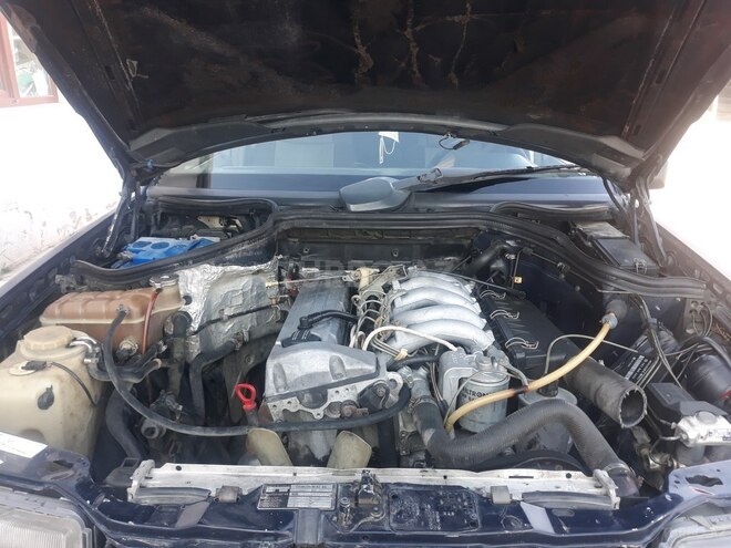 Mercedes C 230 1989, 677,255 km - 2.3 л - Bakı