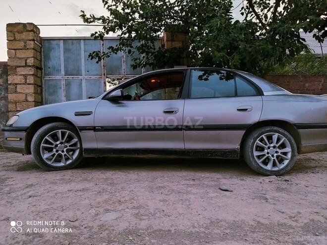Opel Omega 1994, 230,600 km - 2.0 l - Gəncə