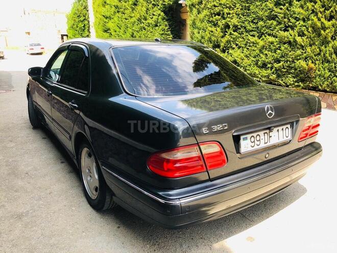 Mercedes E 320 2000, 194,000 km - 3.2 l - Bakı