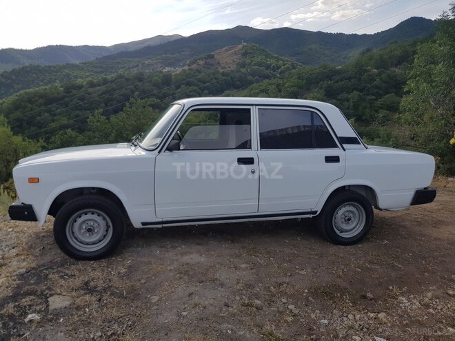 LADA (VAZ) 2107 2005, 80,000 km - 1.6 l - Gəncə