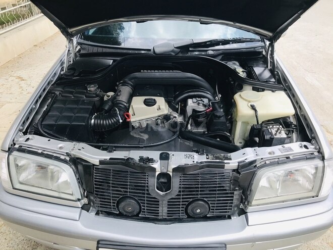Mercedes C 220 1998, 334,754 km - 2.2 l - Bakı