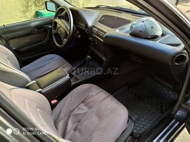 BMW 525 1993, 313,000 km - 2.5 l - Bakı