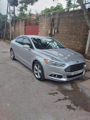 Ford Fusion 2015, 160,000 km - 1.5 л - Bakı