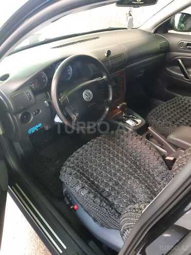 Volkswagen Passat 2003, 166,985 km - 2.8 л - Gəncə