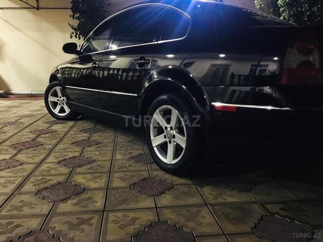 Volkswagen Passat 2003, 166,985 km - 2.8 л - Gəncə