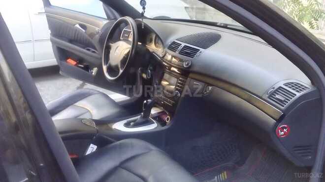 Mercedes E 220 2003, 320,400 km - 2.2 l - Bakı