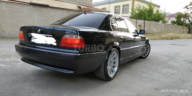 BMW 740 2000, 235,000 km - 4.0 l - Bakı