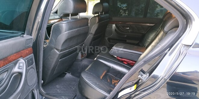 BMW 740 2000, 235,000 km - 4.0 l - Bakı
