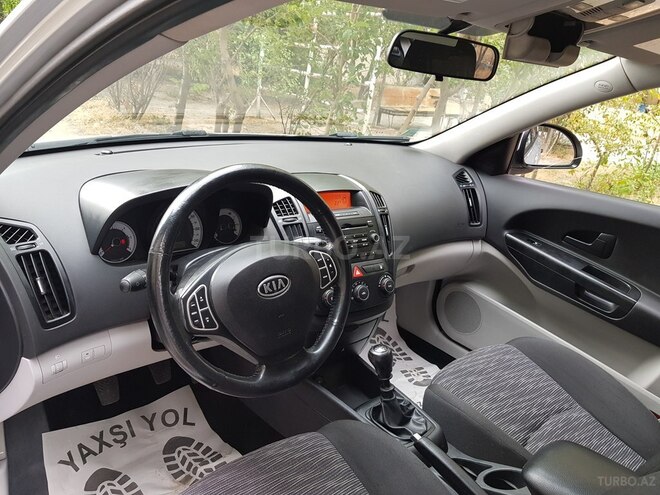 Kia Ceed 2008, 277,000 km - 1.6 l - Bakı