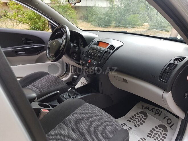 Kia Ceed 2008, 277,000 km - 1.6 l - Bakı