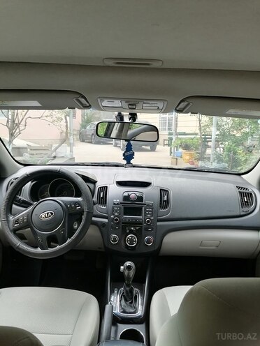 Kia Cerato 2011, 180,000 km - 2.0 l - Bakı