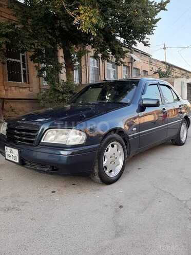 Mercedes C 200 1997, 518,000 km - 2.0 л - Bakı