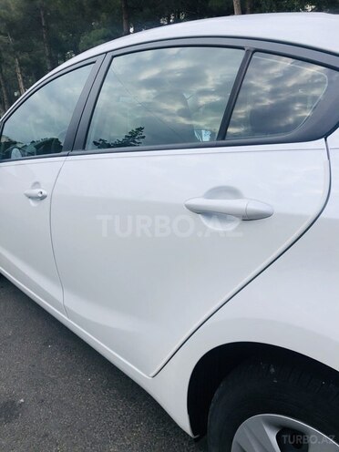 Kia Cerato 2016, 32,200 km - 2.0 l - Bakı