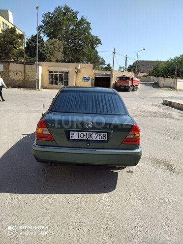 Mercedes C 220 1995, 335,000 km - 2.2 l - Bakı