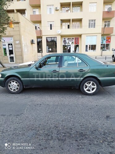 Mercedes C 220 1995, 335,000 km - 2.2 l - Bakı