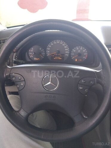 Mercedes E 240 2000, 360,000 km - 2.4 l - Salyan