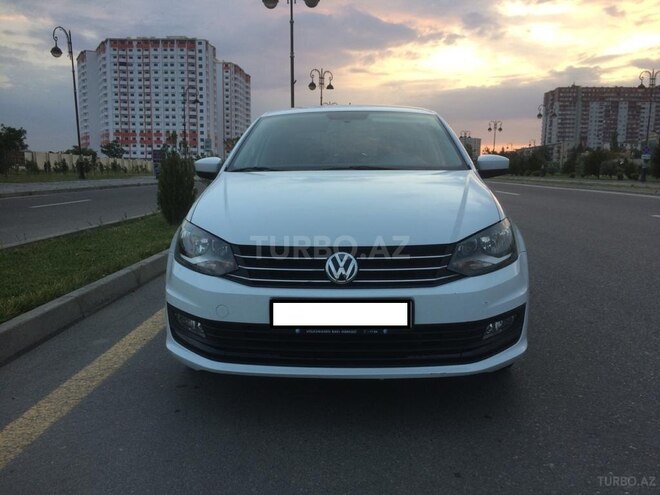 Volkswagen Polo 2018, 58,500 km - 1.6 l - Bakı