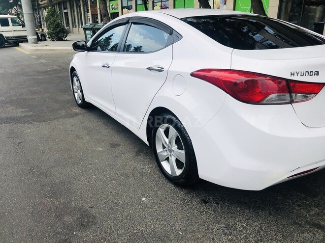 Hyundai Elantra 2013, 80,000 km - 1.6 l - Bakı