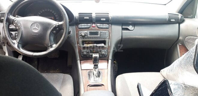 Mercedes C 240 2001, 311,000 km - 2.6 l - Bakı