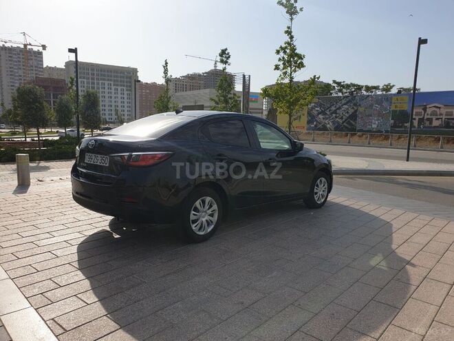 Toyota Yaris 2019, 22,000 km - 1.5 l - Bakı