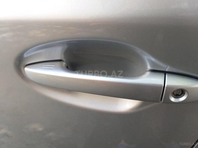 Toyota Prius 2012, 253,000 km - 1.8 l - Bakı