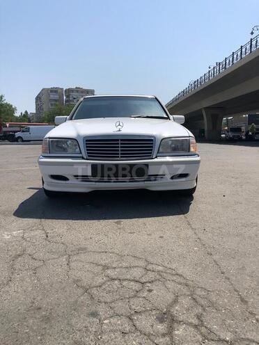 Mercedes C 230 1999, 232,000 km - 2.3 l - Bakı