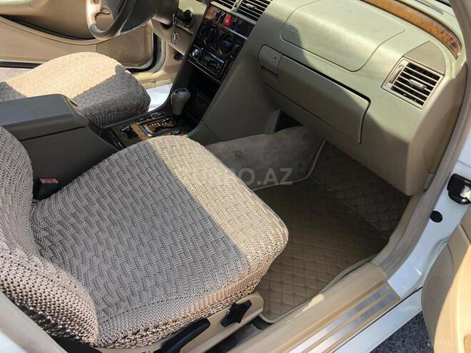 Mercedes C 230 1999, 232,000 km - 2.3 l - Bakı