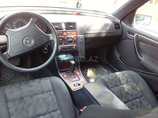 Mercedes C 200 1999, 405,600 km - 2.0 l - Bərdə