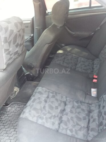 Mercedes C 200 1999, 405,600 km - 2.0 l - Bərdə