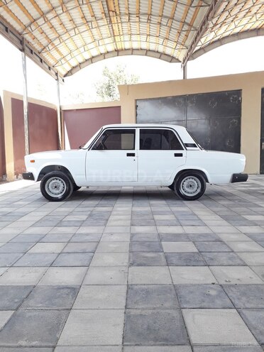 LADA (VAZ) 2107 2004, 200,000 km - 1.5 l - Yevlax