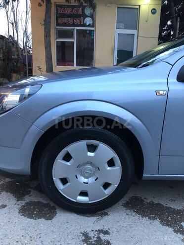 Opel Astra 2005, 99,287 km - 1.4 l - Bakı