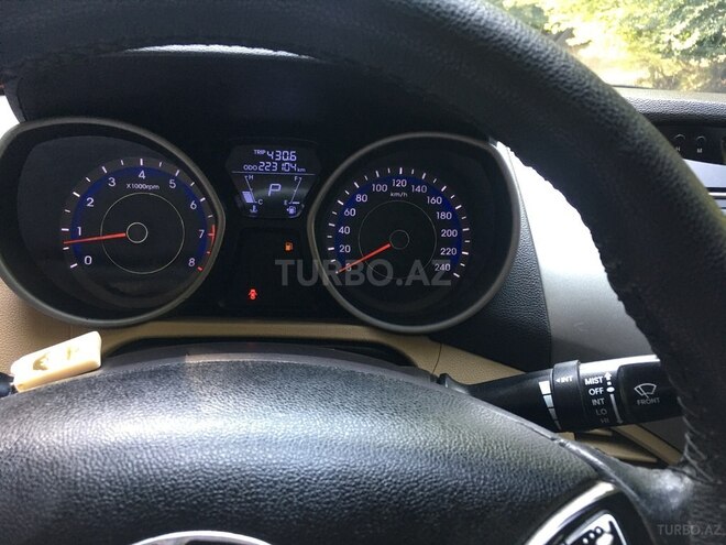 Hyundai Elantra 2011, 223,104 km - 1.8 l - Lerik