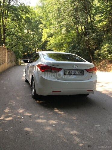 Hyundai Elantra 2011, 223,104 km - 1.8 l - Lerik