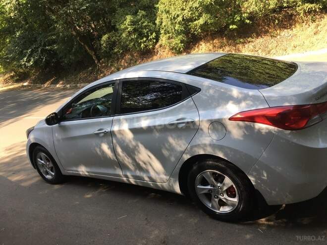 Hyundai Elantra 2011, 223,104 km - 1.8 l - Lerik