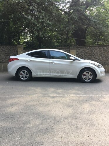 Hyundai Elantra 2011, 223,104 km - 1.8 l - Lerik