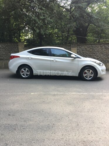 Hyundai Elantra 2011, 223,104 km - 1.8 l - Lerik