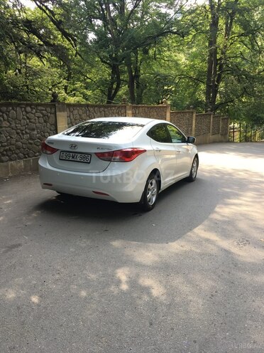 Hyundai Elantra 2011, 223,104 km - 1.8 l - Lerik