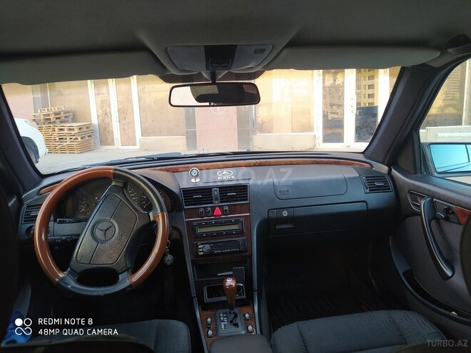 Mercedes C 240 1998, 270,000 km - 2.4 l - Bakı