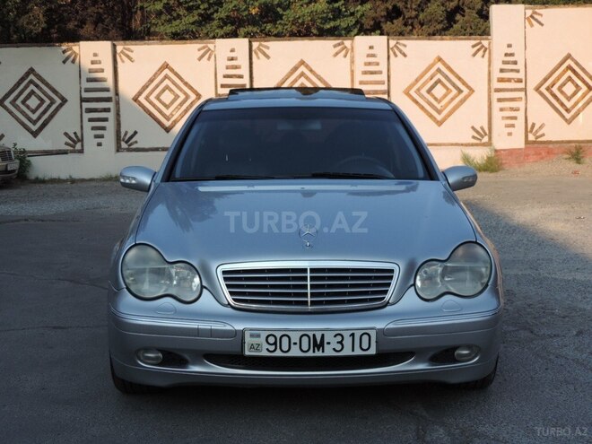 Mercedes 200 2001, 244,000 km - 2.0 l - Bakı
