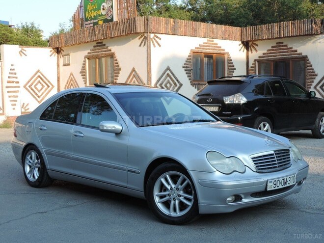Mercedes 200 2001, 244,000 km - 2.0 l - Bakı