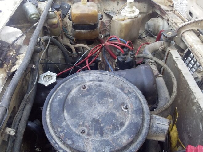 LADA (VAZ) 2106 1980, 400,000 km - 1.6 l - Ucar