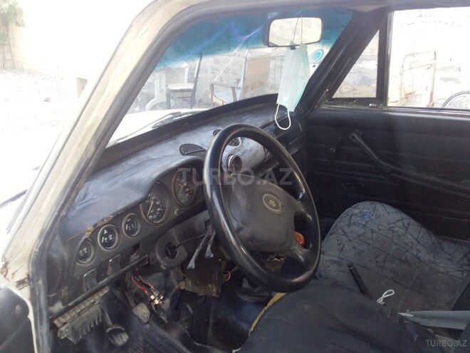 LADA (VAZ) 2106 1980, 400,000 km - 1.6 l - Ucar