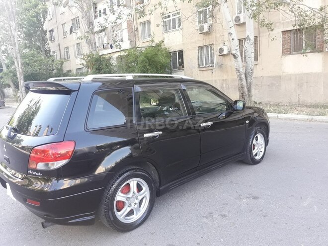 Mitsubishi Airtrek 2002, 260,250 km - 2.0 l - Bakı